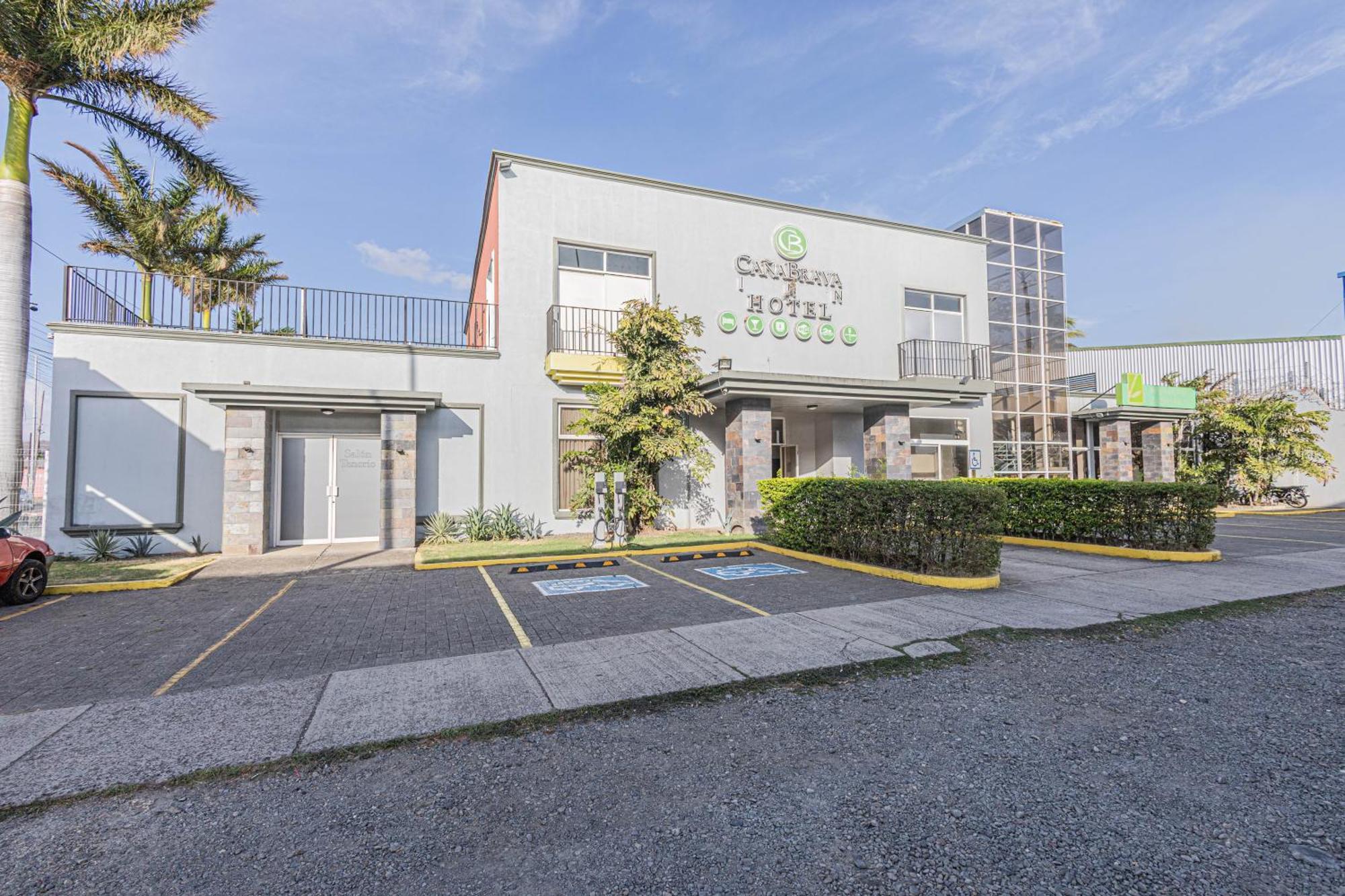 Hotel Cana Brava Inn Canas ภายนอก รูปภาพ