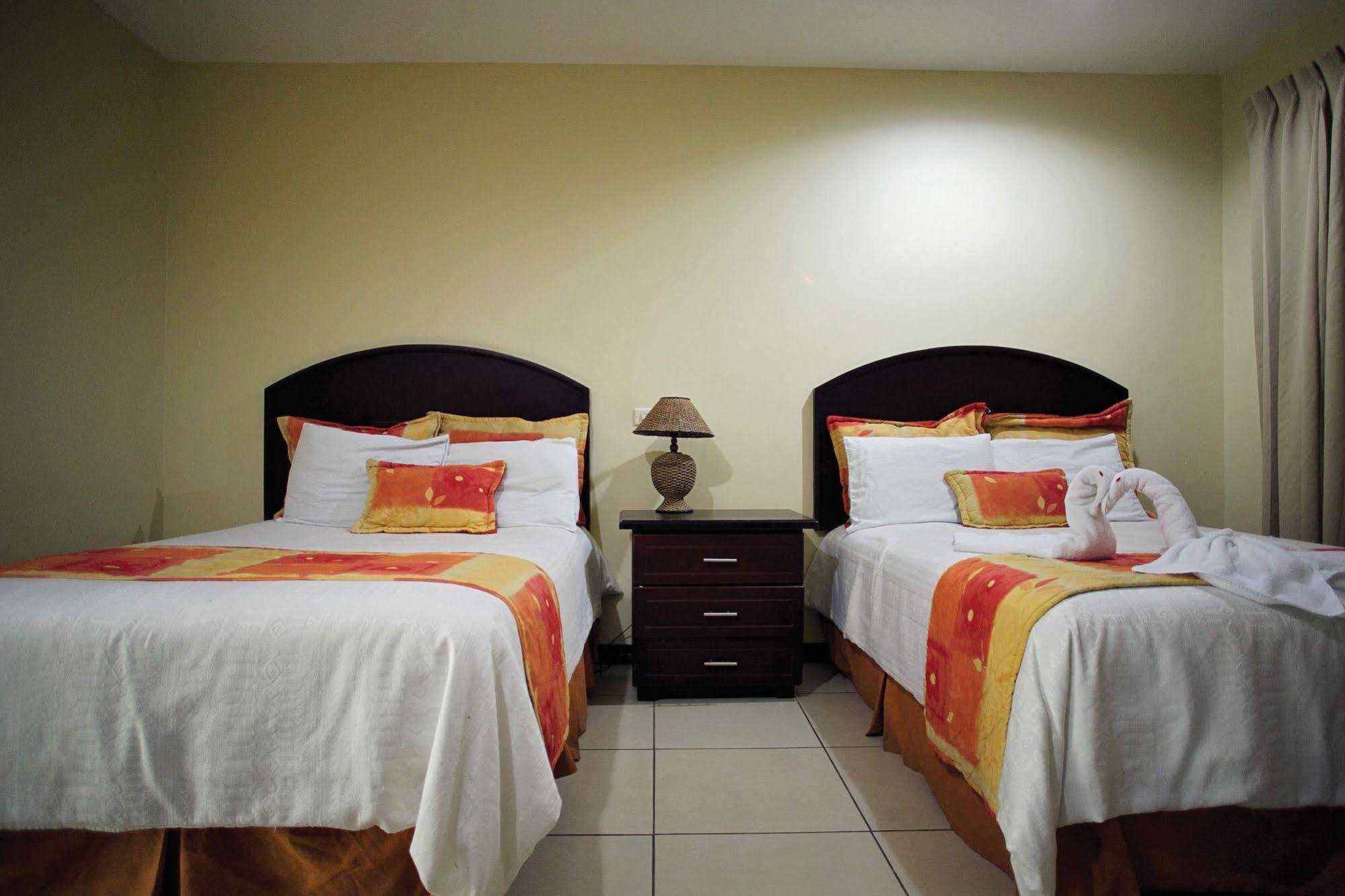 Hotel Cana Brava Inn Canas ภายนอก รูปภาพ