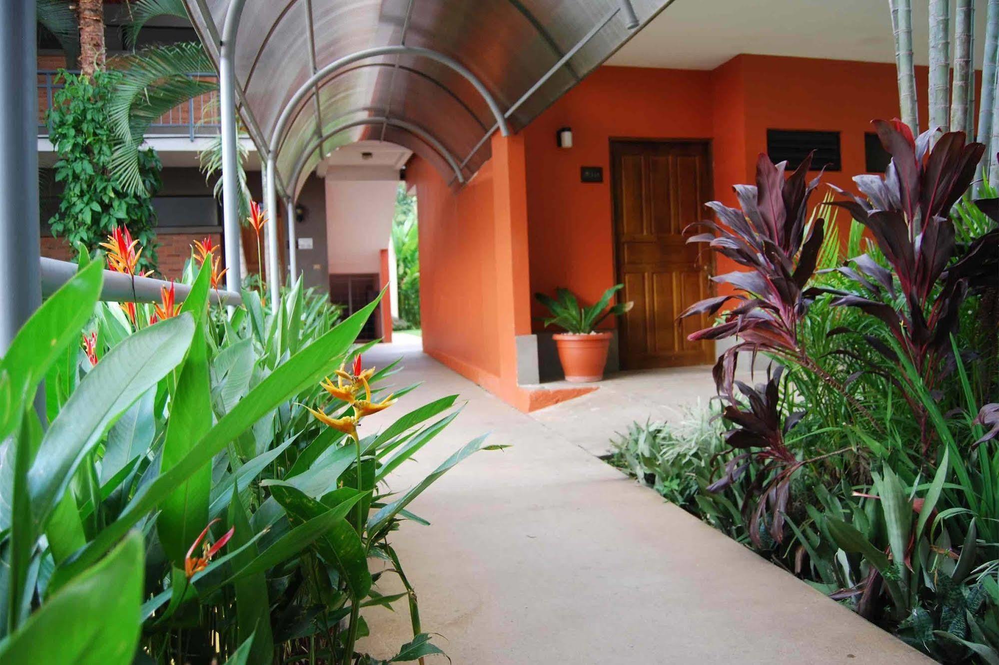 Hotel Cana Brava Inn Canas ภายนอก รูปภาพ